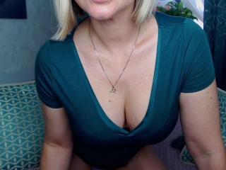 BelleLisaG - Sexe cam en vivo - 25445065