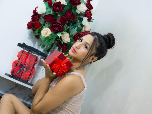 PeytonGrayy - Live sex cam - 25446537