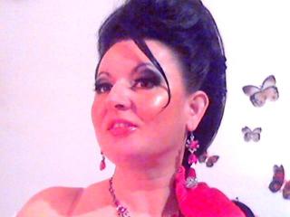 DeliciousMature - Webcam live exciting with this MILF with large ta tas 