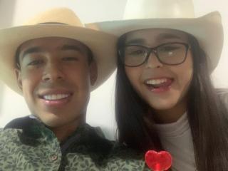 ZoeAndJames - Live sex cam - 25448465