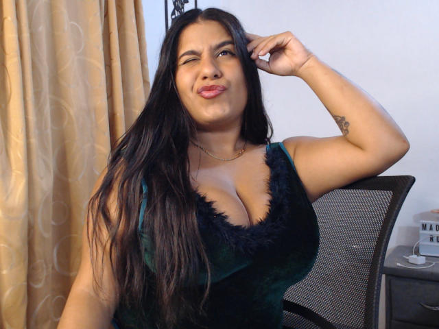 MadissonWeel - Live porn &amp; sex cam - 25450045