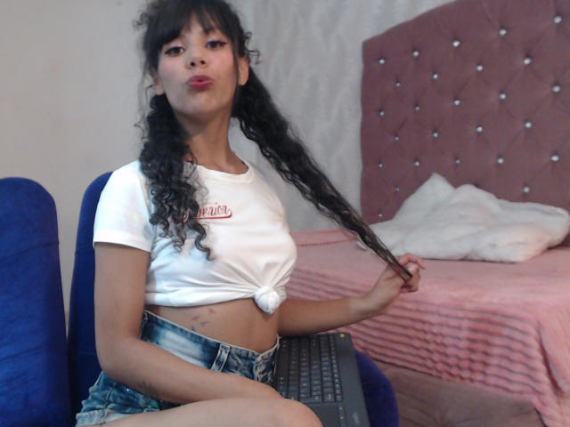 StormyWetsBluk - Live porn &amp; sex cam - 25451593