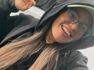 AliceHoe - Live sex cam - 25451741