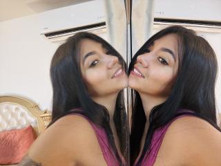 SofieWhite - Live porn &amp; sex cam - 25454385
