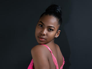 AriianaBlake - Live sex cam - 25454645