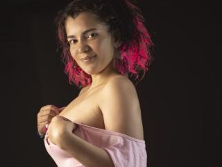 BulmaHot - פורנו בשידור חי ומצלמת סקס - 25454813