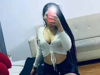 LexyJones - Live sex cam - 25456353