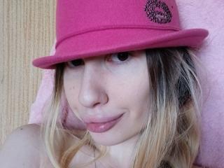ElzaKomx - Sexe cam en vivo - 25458597