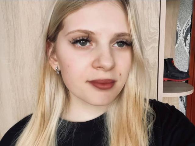 LaPulia - Live sex cam - 25459317