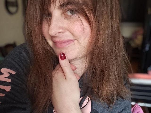 AngelaWinter - Live sex cam - 25459893