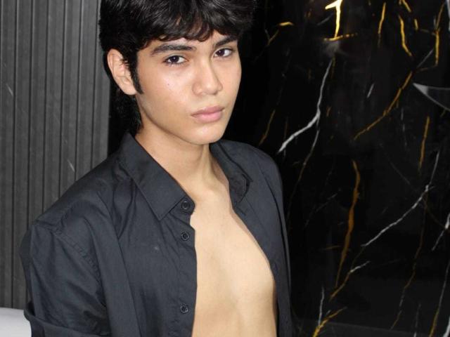 MarcoMiranda - Sexe cam en vivo - 25460009