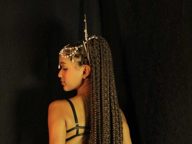 AllyMills - Sexe cam en vivo - 25462837