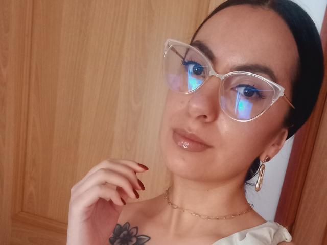 SarahLuna - Live sex cam - 25465765