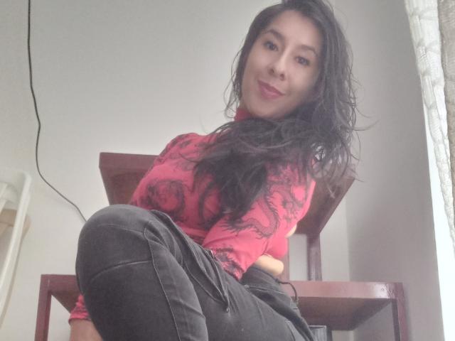 MalishkaFox - Live porn &amp; sex cam - 25467225