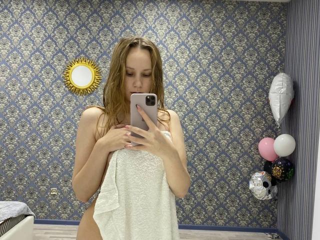 HotCaramells - Live sex cam - 25468853