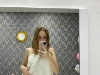 HotCaramells - Live porn &amp; sex cam - 25468905