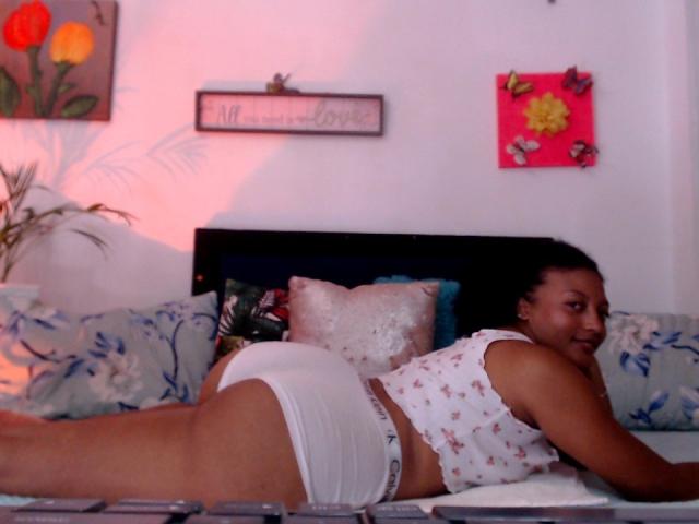 StefyRoldans - Live sex cam - 25471357