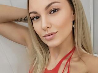 VickyFox-hot - Live sex cam - 25472133