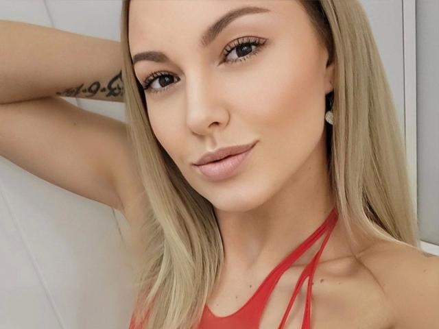 VickyFox-hot - Live porn &amp; sex cam - 25472133