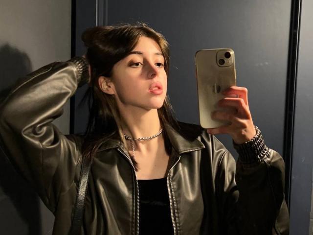 SaraMiner - Live sex cam - 25472169