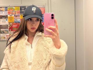 SaraMiner - Live sex cam - 25472209