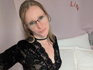 HeisseLina-hot - Live porn &amp; sex cam - 25476469