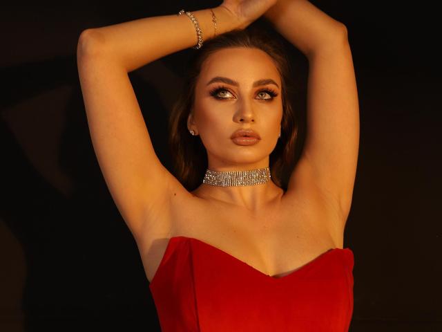 AllaLeo - Live porn &amp; sex cam - 25477145