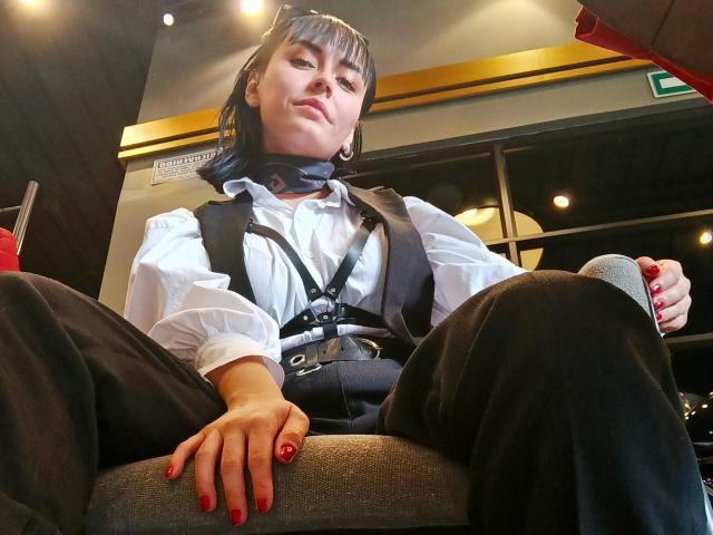 SaraleePoison - Live porn &amp; sex cam - 25477193