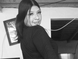 ClaraPattel - Live sex cam - 25477997