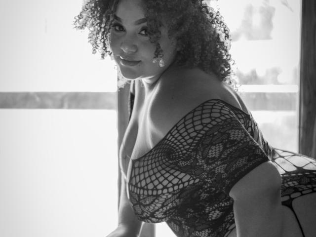 YeraCarey - Sexe cam en vivo - 25481133