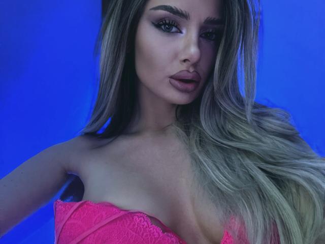 RheaI - Live sex cam - 25482065