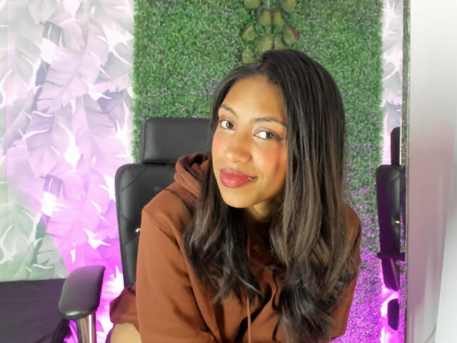 BlackXRose - Live sex cam - 25482669