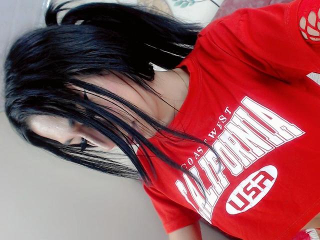 Kendalla - Live sex cam - 25483277