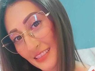 SharisWillian - Live porn & sex cam - 25486533