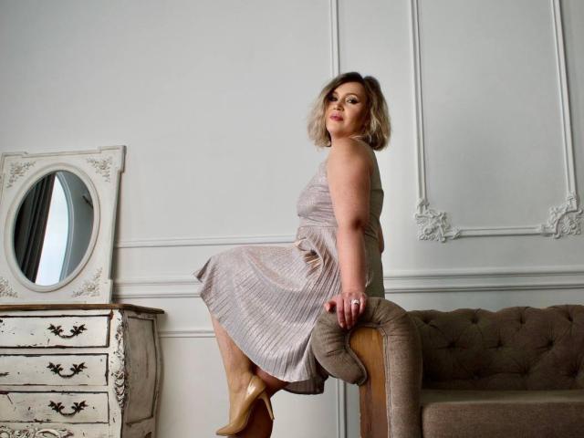 NinaStarle - Live porn &amp; sex cam - 25488273