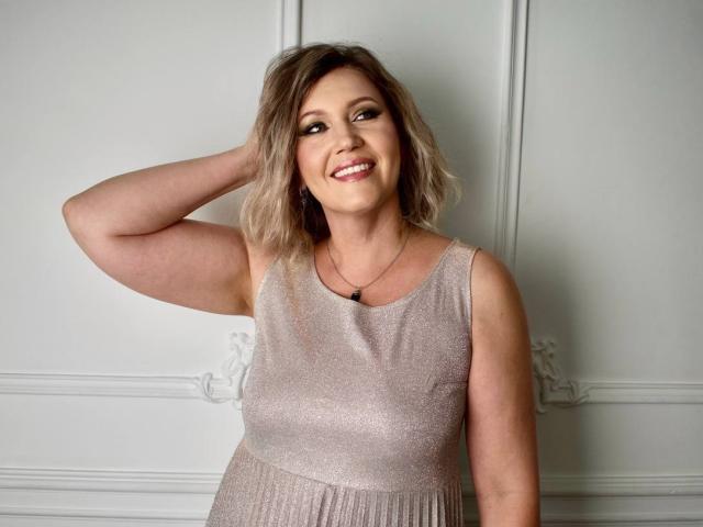 NinaStarle - Live porn &amp; sex cam - 25488305