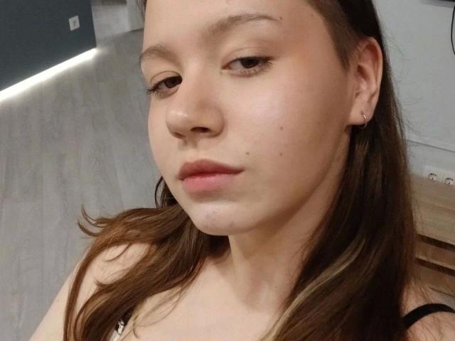 LauraBennett-hot - Sexe cam en vivo - 25489101