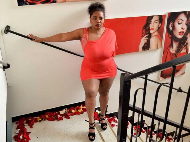 GiorgiaJhenis - сексуальная веб-камера в реальном времени - 25489389