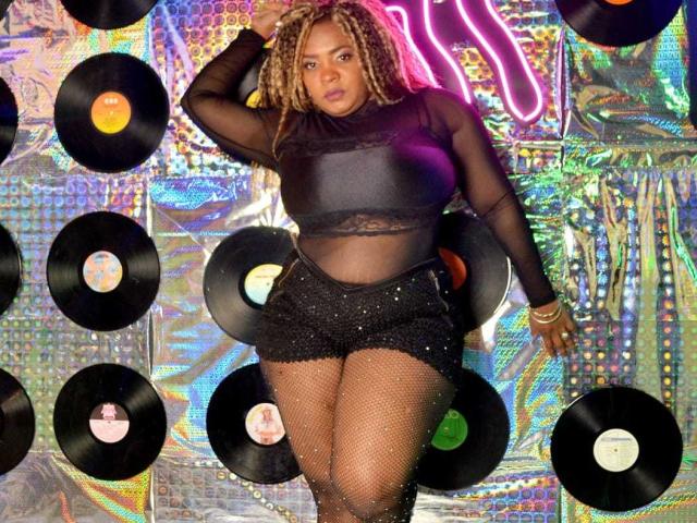 GiorgiaJhenis - Sexe cam en vivo - 25489409