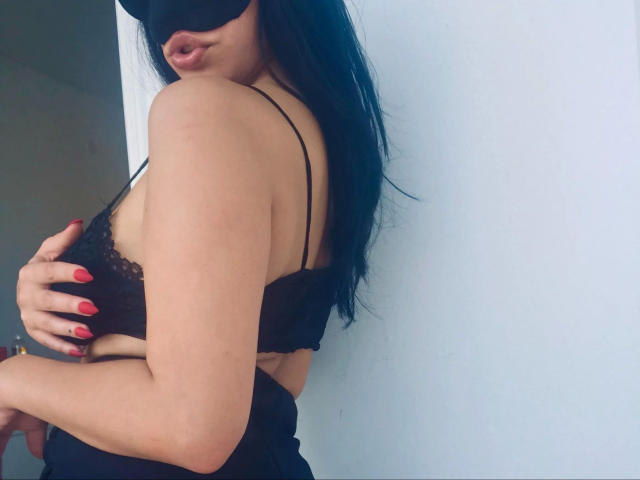 AdrianaLeone-hot - Sexe cam en vivo - 25490125