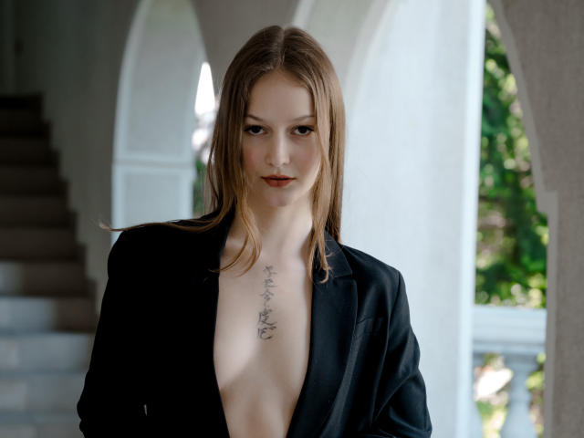 EmiLake - Sexe cam en vivo - 25492537