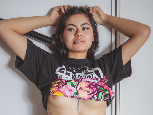 CrystallThonpsom - Sexe cam en vivo - 25493921