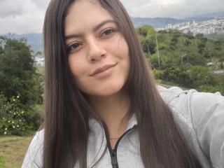 sukilove - Live sexe cam - 25496237