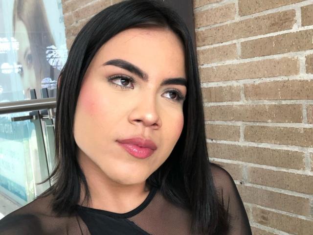 SofiOssa - Live sex cam - 25500317