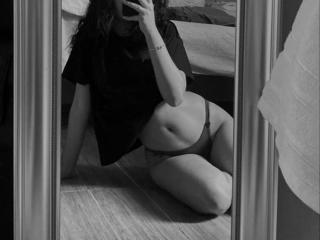 ChilliGold - Live Sex Cam - 25500657