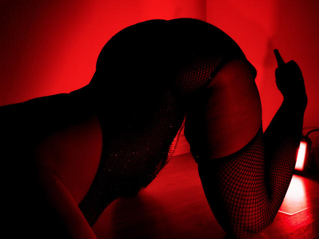 AdaMclain - Live sex cam - 25502209