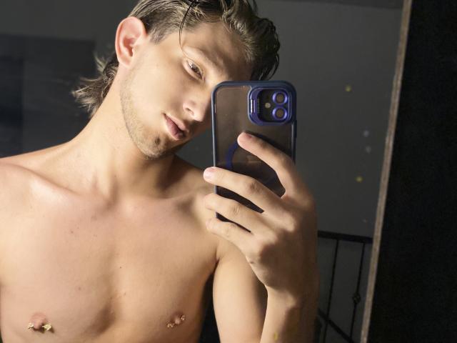 DennyHotX - Live sex cam - 25503561