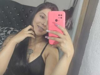 SalomeDias - Live sex cam - 25503577
