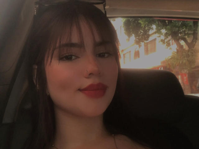 MiaSimoneS - Sexe cam en vivo - 25509365