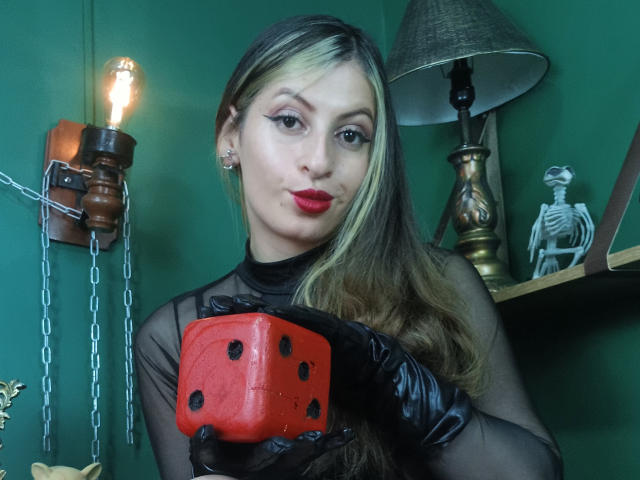 DominatrixLeila - Live porn &amp; sex cam - 25510697